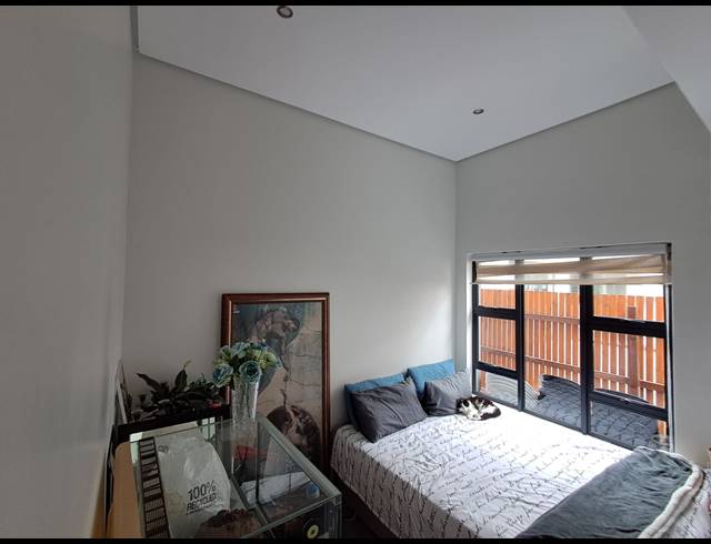 3 BEDROOM HOUSE FOR SALE IN PALM LAKES ESTATE